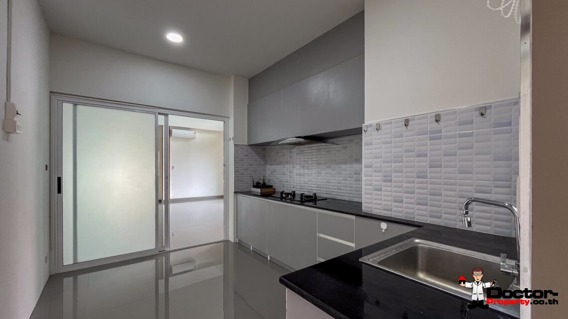 3 Bedroom House with Pool in Chaweng, Koh Samui – For Sale